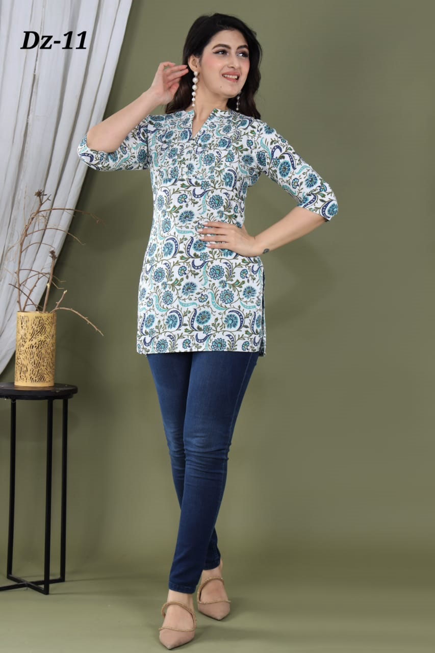 women short floral printed kurti